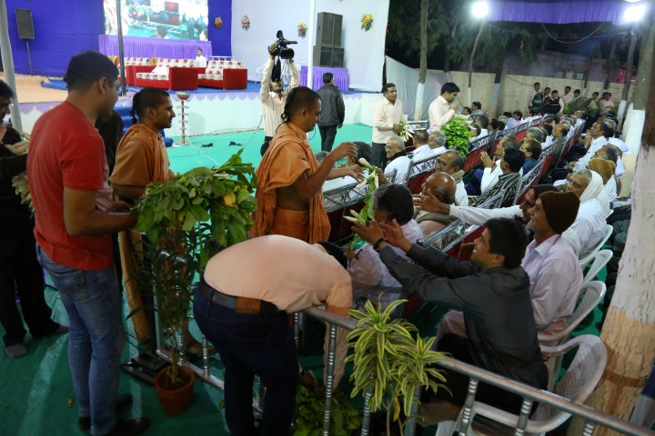  Swaminarayan Charitra Katha @ Rustambag